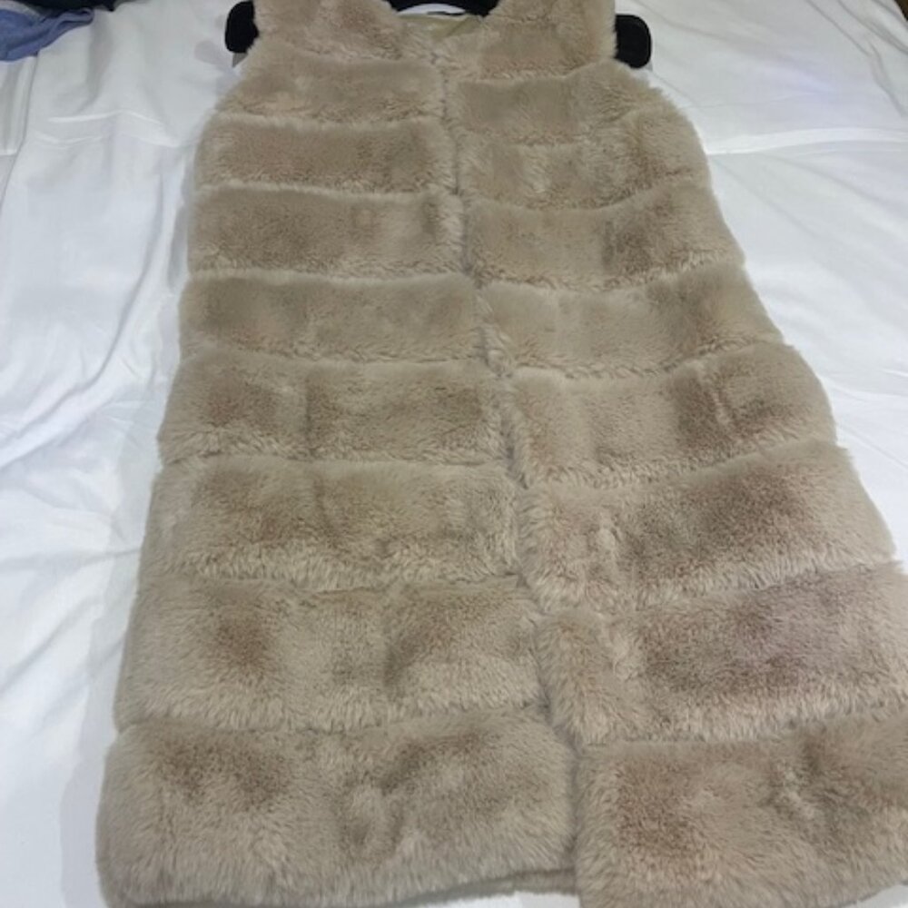Faux fur vest